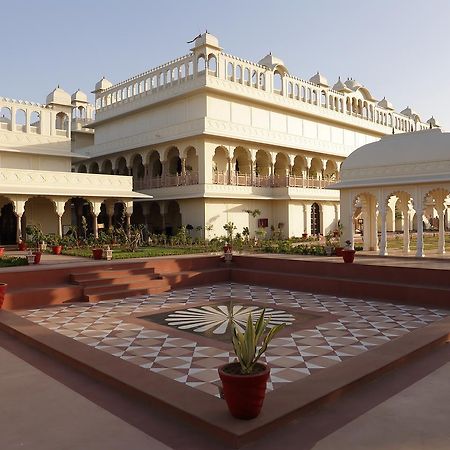 Laxmi Palace ダウサー県 エクステリア 写真